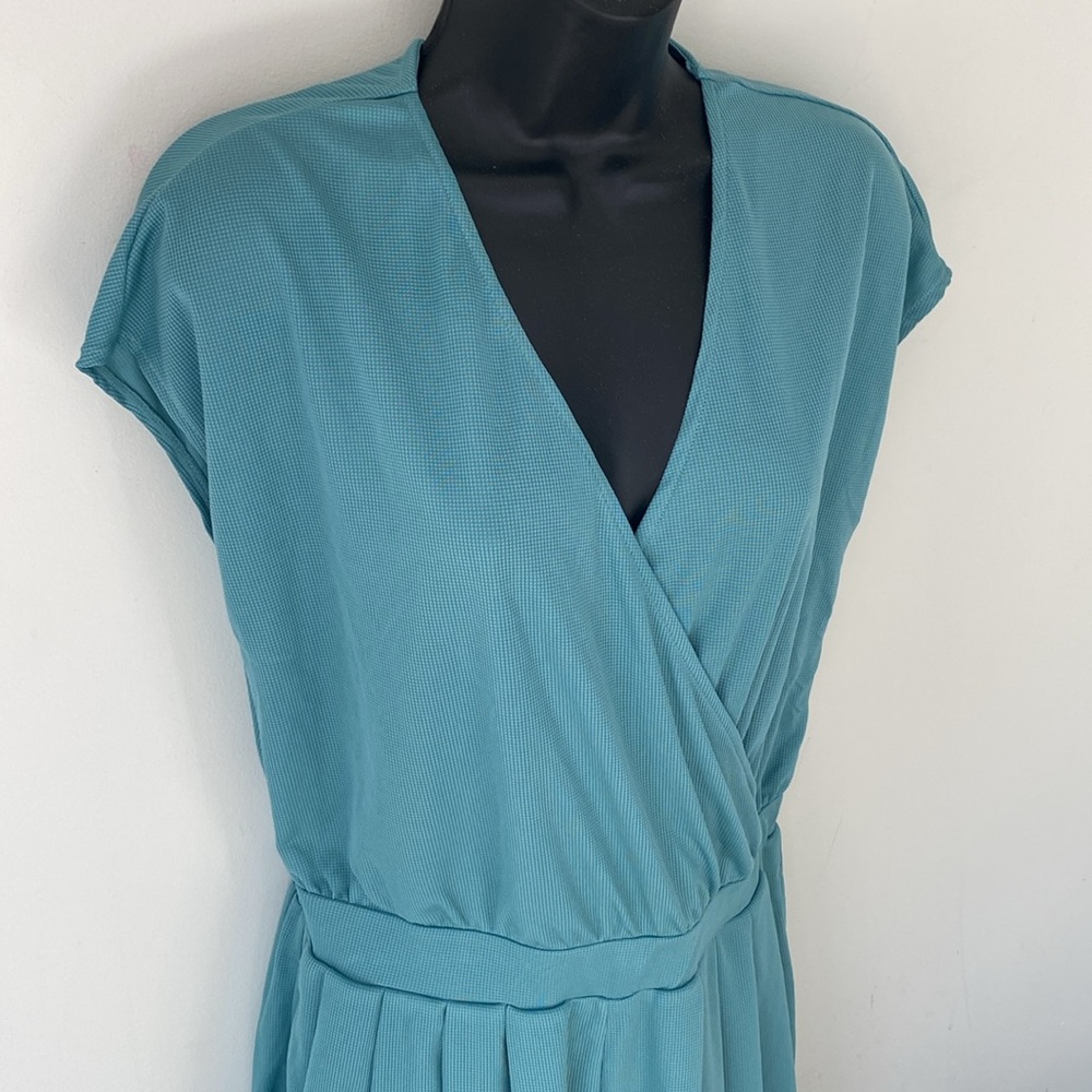 Halara V Neck Short Sleeve Pocket Waffle Casual Romper - Picture 2 of 8